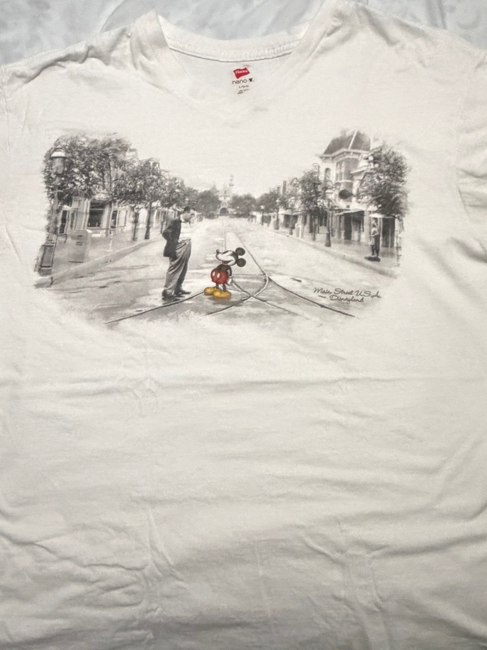 Disney White Short Sleeve Tee with Mickey Mouse Illustration